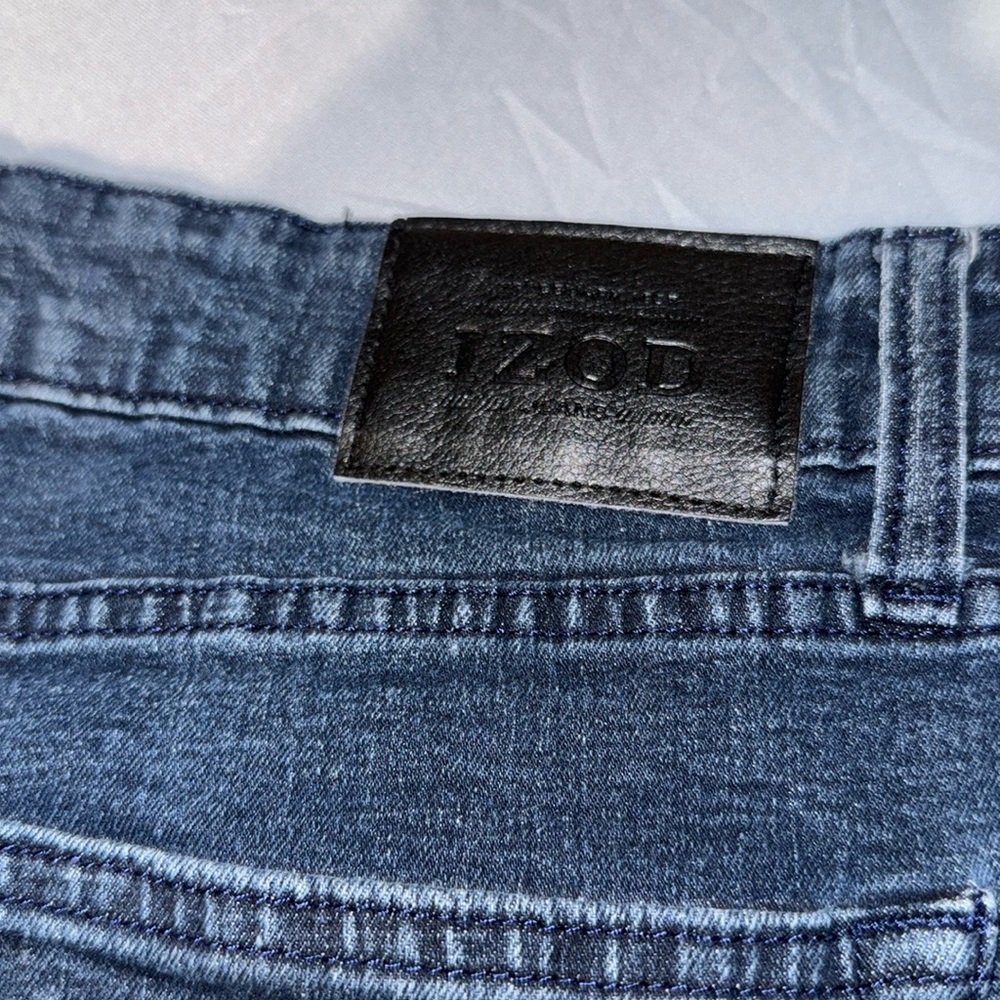 Izod Blue Jeans Classic Denim with Leather Patch